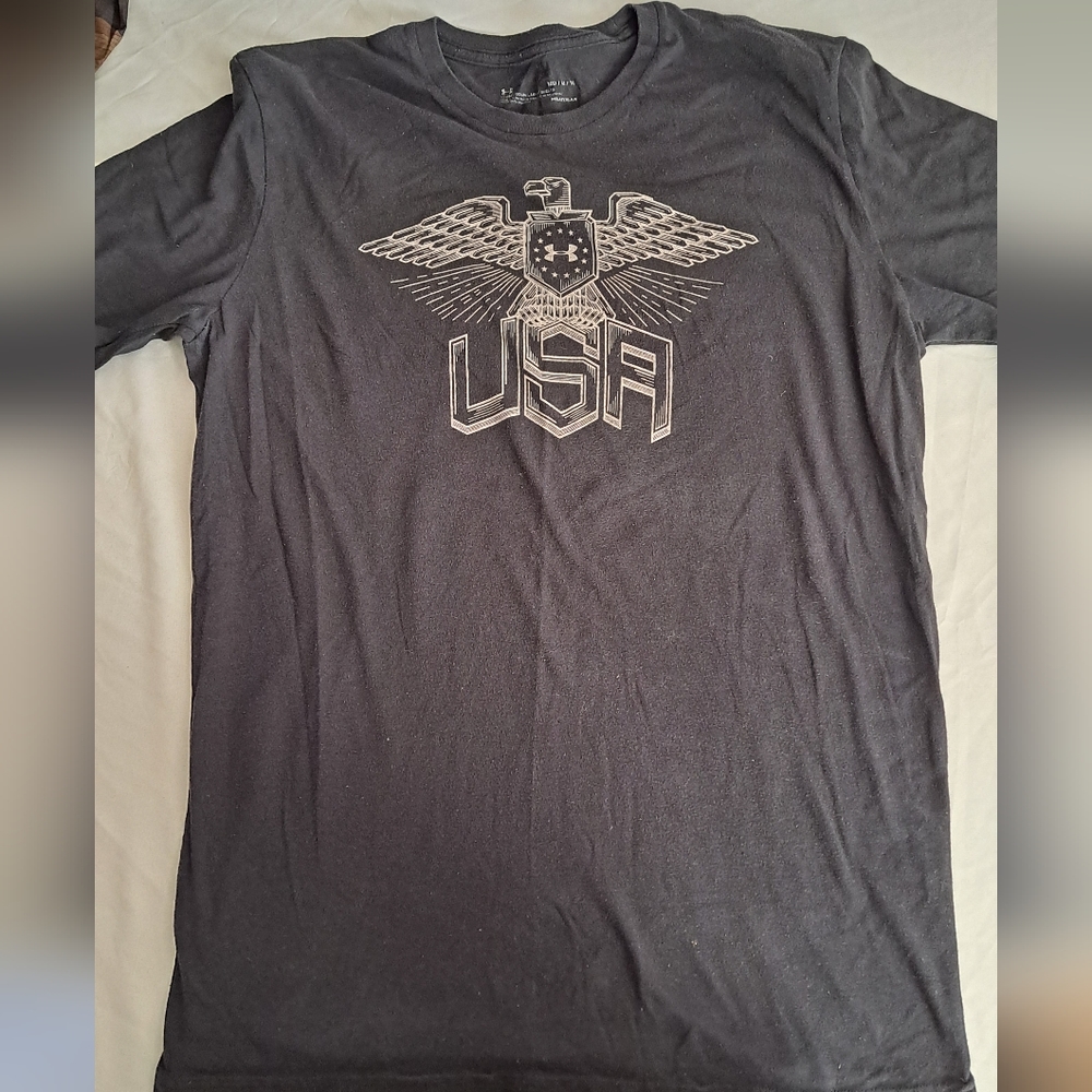 Under Armour t shirt